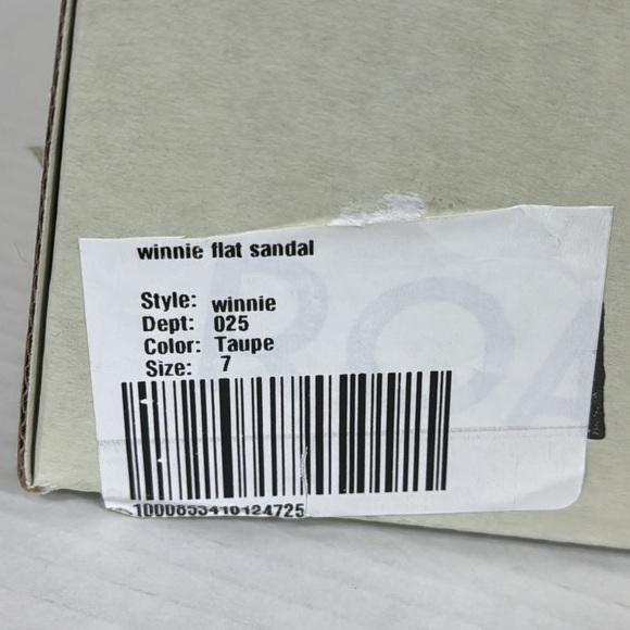 ROAN by BED/STU Women's 7 Distress Suede Winnie Flat Sandals Whitewash Taupe NWT - Picture 3 of 12